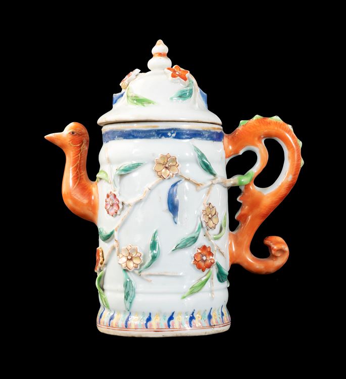 GG: Chinese export porcelain famille rose ewer and cover with bird-head spout | MasterArt